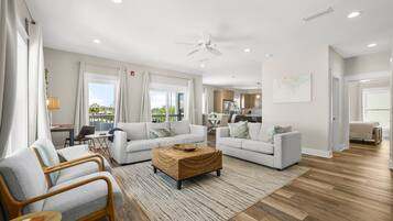 House, 4 Bedrooms, Marina View | Living area | 65-inch Smart TV with digital channels, Netflix, Hulu