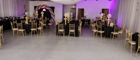 Banquet hall