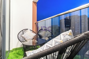 Property grounds - Serene comfy  apartment in Nairobi with AC and fitness room (Nairobi)