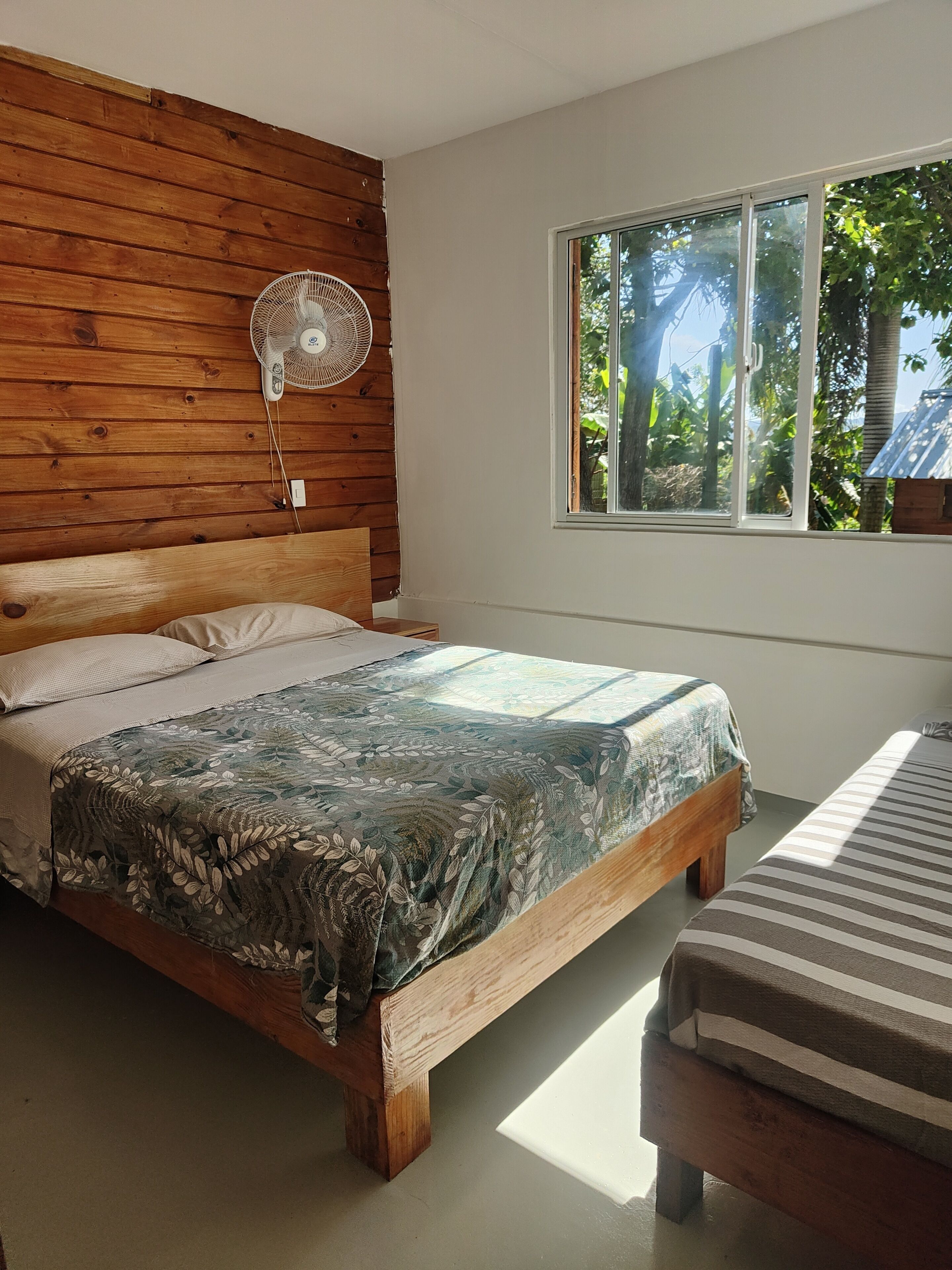 Family Chalet | Free WiFi, bed sheets