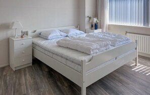 3 soverom, strykejern/-brett, reiseseng for barn og wi-fi (inkludert)