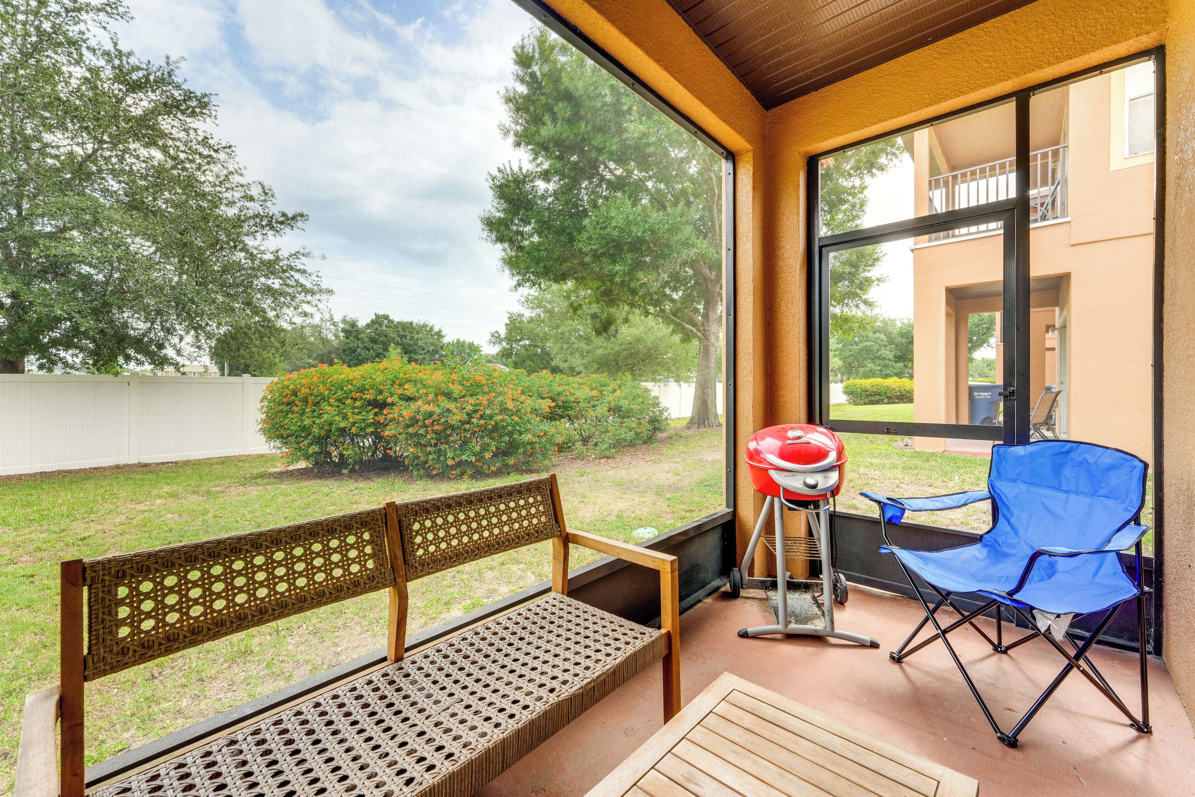 Apartemen (4 Bedrooms) | Bagian depan properti