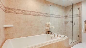 Rumah (3 Bedrooms) | Interior