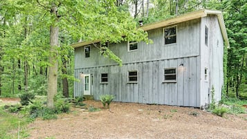 House (3 Bedrooms) | Front of property
