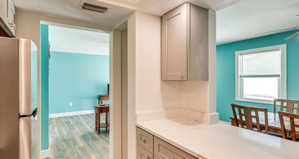 3 Mi to Fort Myers Beach: Unit w/ Furnished Patio!