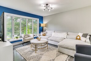 House (4 Bedrooms) | Interior