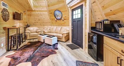 5 Mi to Mammoth Cave NP: Teepee Studio Escape