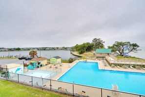 House (5 Bedrooms) | Interior - Private Dock & Beach Access: Outer Banks Area Home (Kill Devil Hills)
