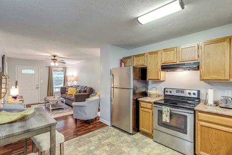 House (2 Bedrooms) | Interior