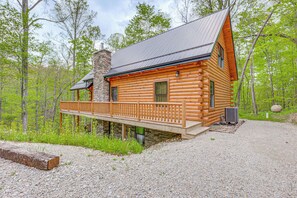 House (3 Bedrooms) | Interior - 15 Mi to Hocking Hills: Secluded Cabin w/ Hot Tub (Logan)
