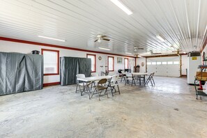 Cottage (1 Bedroom) | Interior - Dock Access: Waterfront Cottage in Avenue! (Avenue)