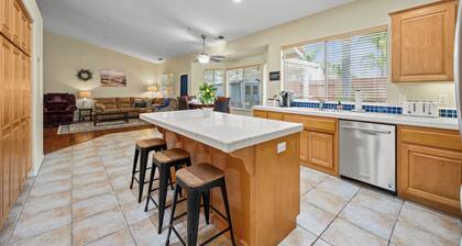 Explore Ramona's Vineyards: Tranquil Home w/ Yard