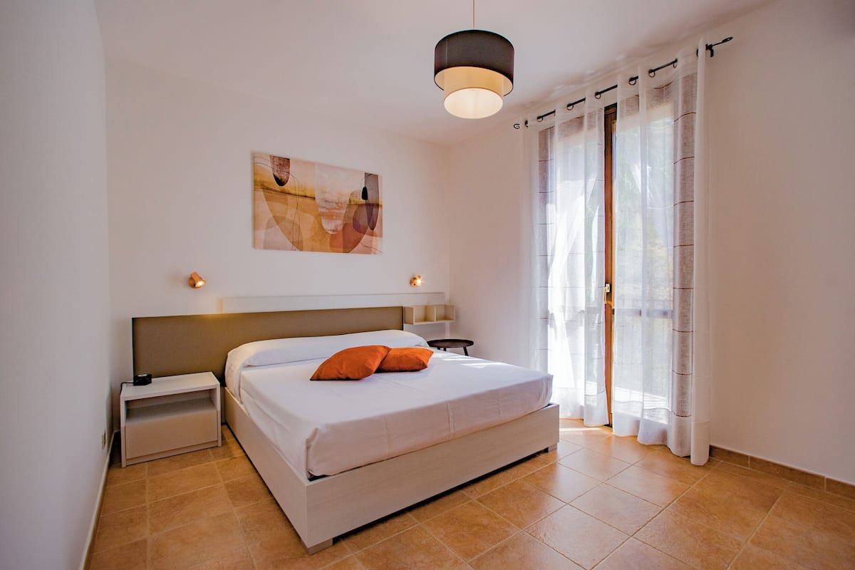 Superior Apartment, 1 Queen Bed with Sofa bed, Sea View, Tower | 1 bedroom, iron/ironing board, free WiFi
