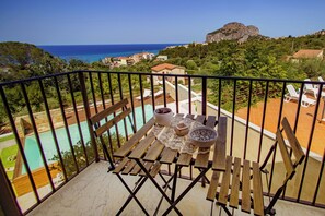 Panoramic Apartment, Sea View, Tower | Terrace/patio - Pater Meus Suites (Cefalù)