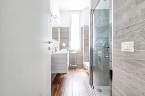 Bathroom - Lovely flat near Naviglio Grande (Milan)