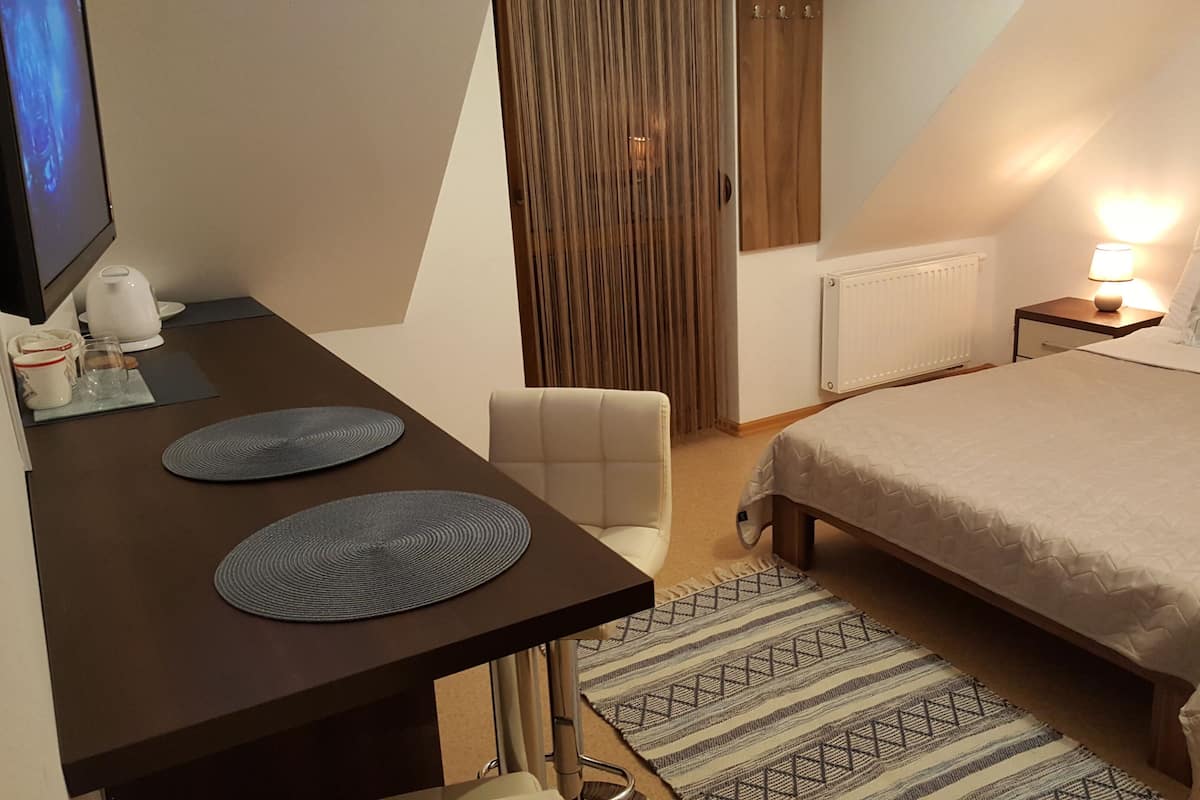 Comfort Double Room, 1 Double Bed, Courtyard View