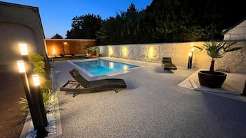 Piscina a l'aire lliure