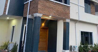 Luxury 2 Bedroom Duplex at Carlton Gate Estate