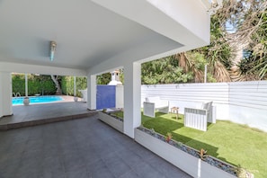 Villa, fumeurs