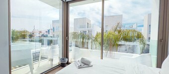 Azure Seaview - Jade Villa