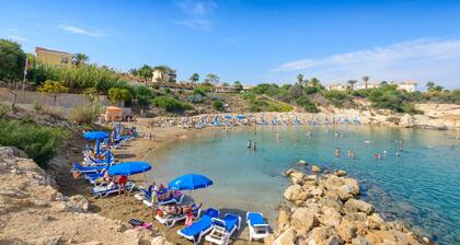 Azure Seaview - Garnet Villa