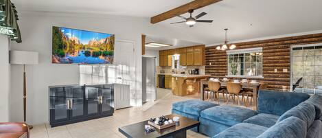 TV connectée, cheminée