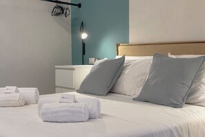 2 dormitoris, planxa i posts de planxar, wifi gratuïta i roba de llit 