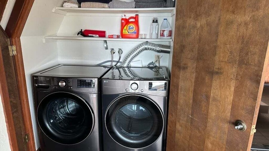 Irish Beach Gem Scenic Views & Bbq Yard 1 Bedroom Cottage