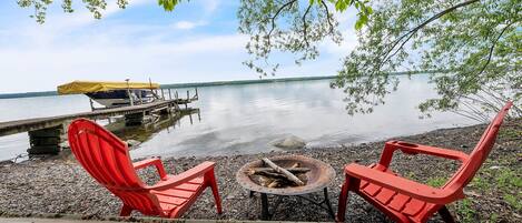 Cottage, 4 Bedrooms | Property grounds