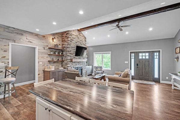 House, 3 Bedrooms | Interior