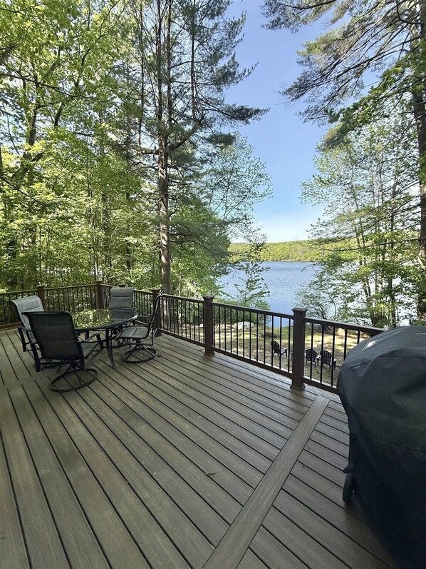 Villa, 4 Bedrooms | Outdoor dining