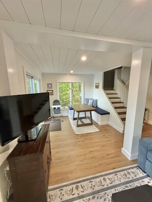 Villa, 4 Bedrooms | Interior