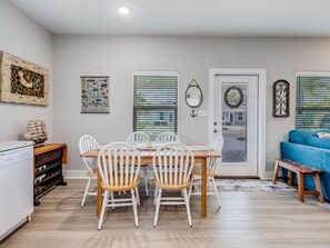 House, 2 Bedrooms | Dining - Nauta Mirage 2 Bedroom Home (Rockport)
