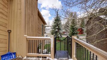 Townhome, 3 Bedrooms | Property grounds