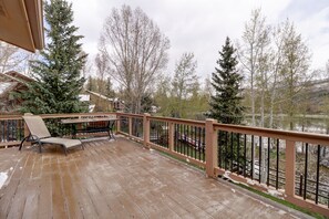 Townhome, 3 Bedrooms | Outdoor dining