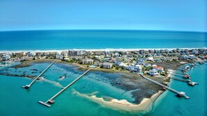 Beach - Two Bedroom Condo with a Shared Swimming Pool on the channel front. (Garden City Beach)