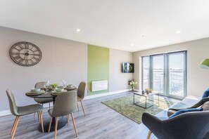 Leilighet, 2 soverom | Oppholdsområde