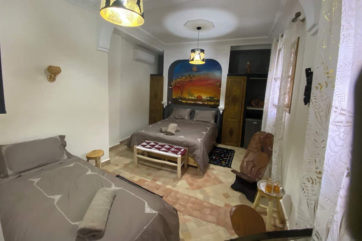 Family Triple Room | 1 bedroom, hypo-allergenic bedding, Select Comfort beds, minibar