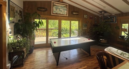 Good Vibes Studio in the Woods