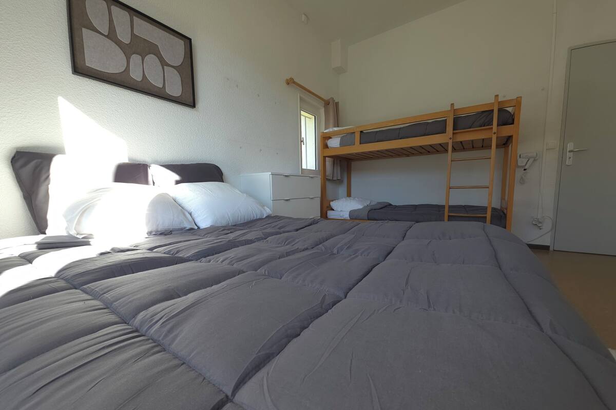 Quadruple Room, Mountain View | Free WiFi