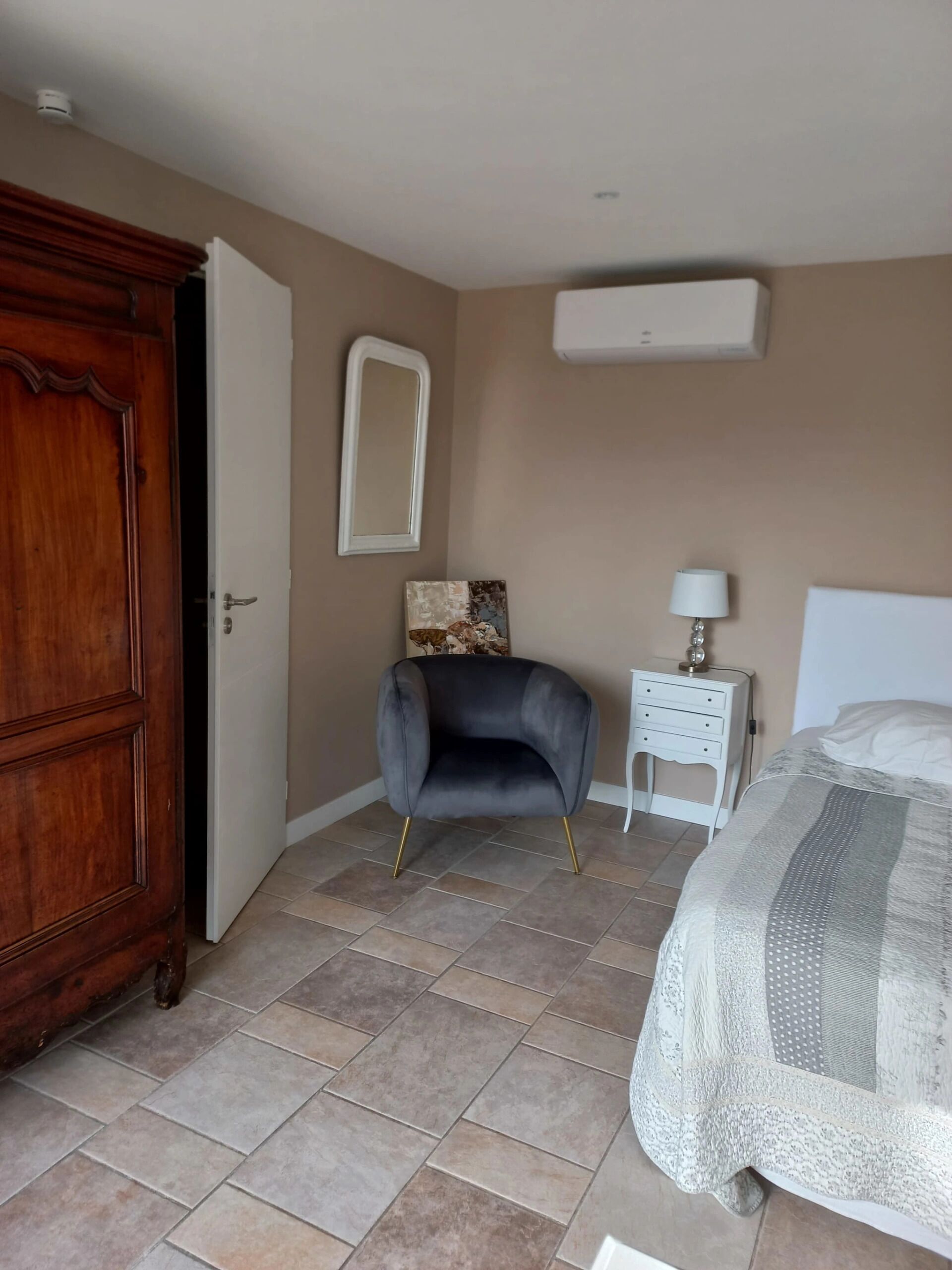 Habitación básica doble | Wifi gratis 