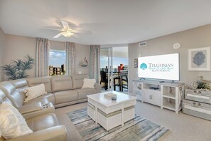 Smart TV, DVD player