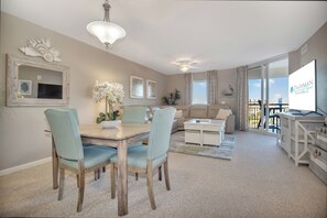 Smart TV, DVD player