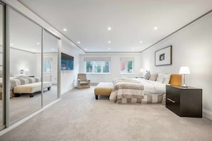 5 chambres, Wi-Fi, draps fournis