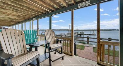 Beachy Place - Sea Tag 11 on Chincoteague Island!