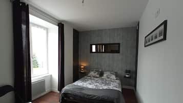 1 chambre, fer et planche à repasser, Wi-Fi, draps fournis