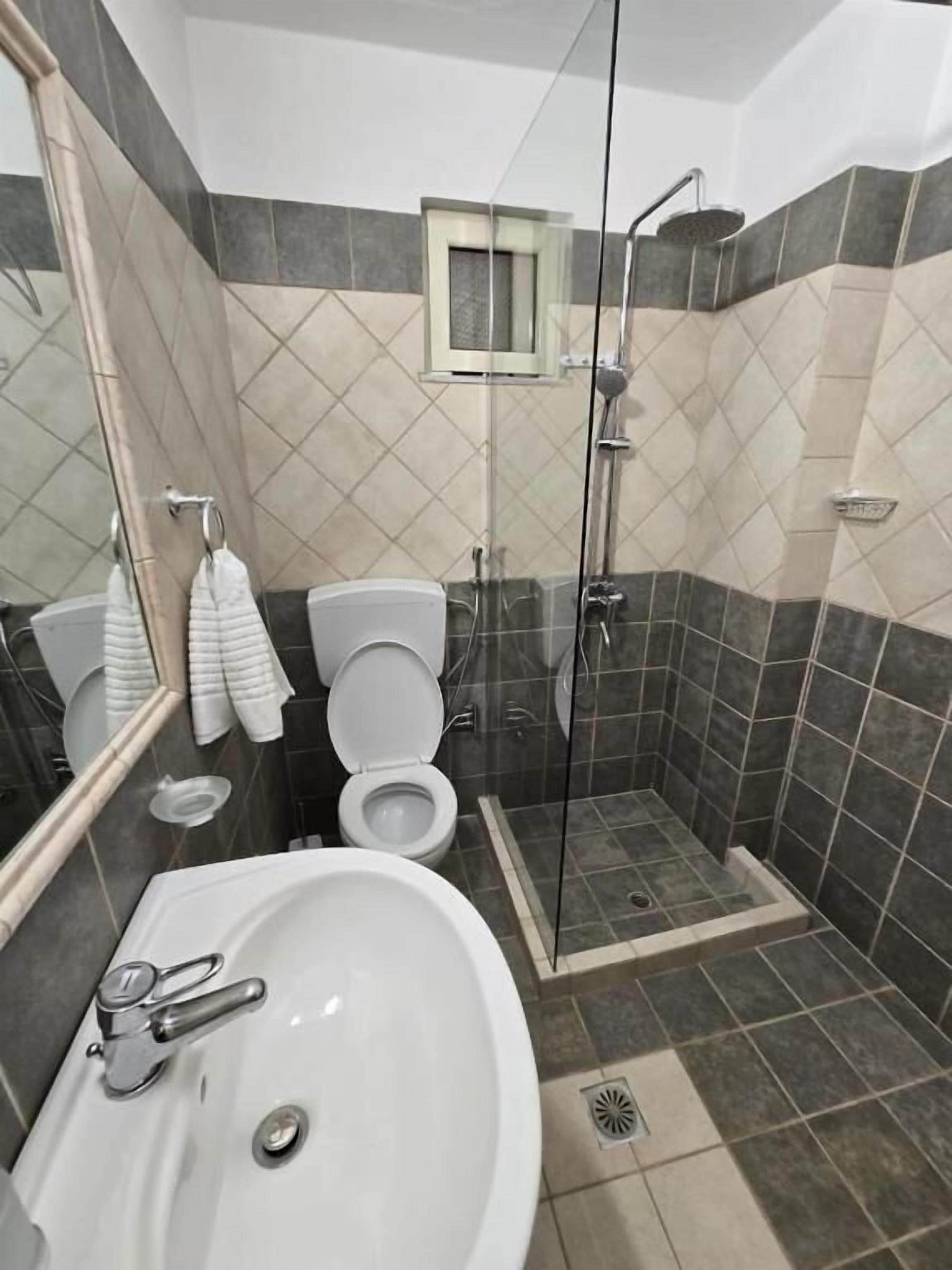 Photo - Olivet Hotel