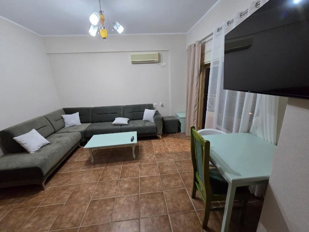 Photo - Olivet Hotel