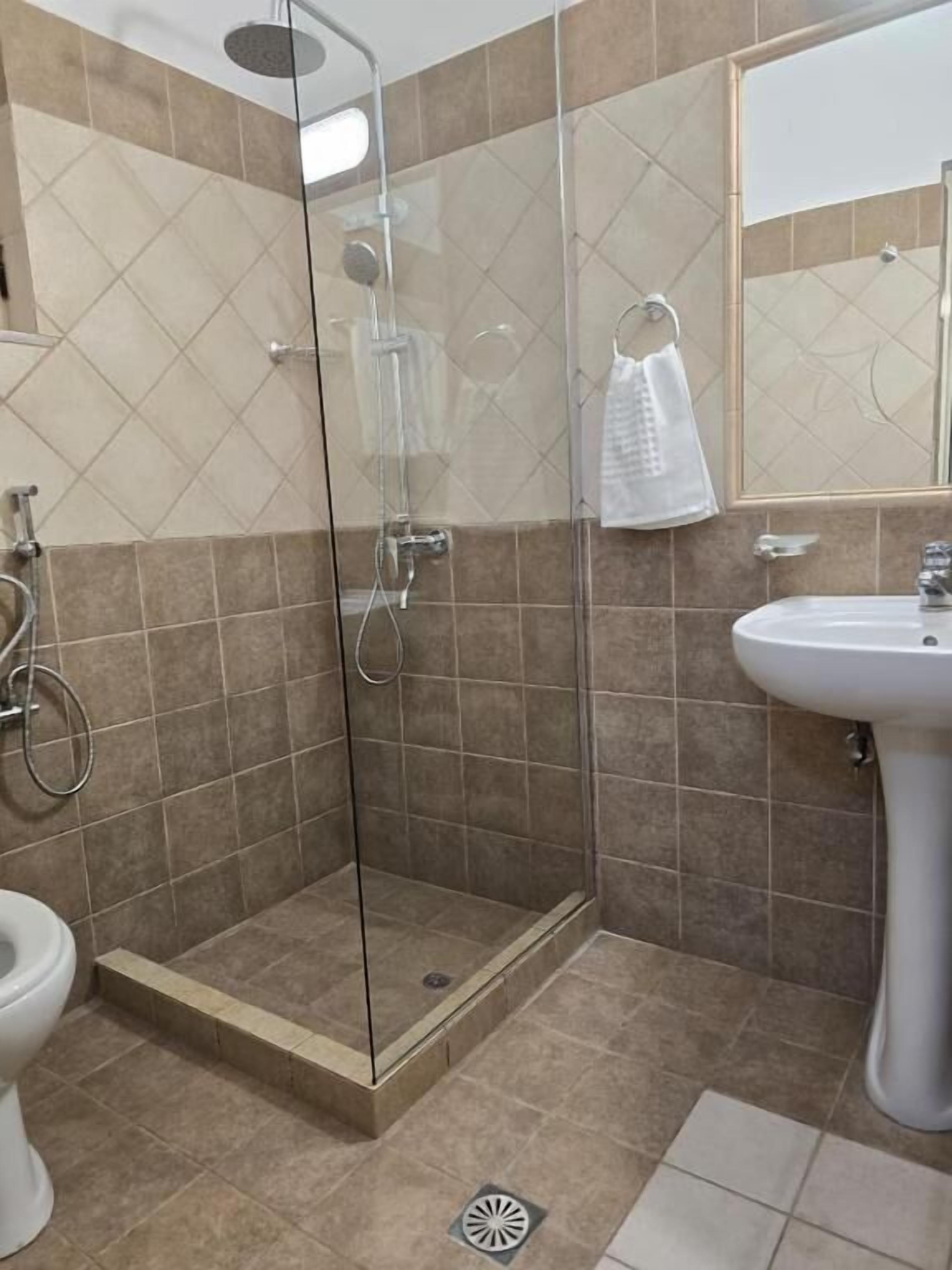 Photo - Olivet Hotel