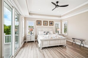 5 عدّة غرف نوم وواي فاي مجانًا وملاءات أسرّة